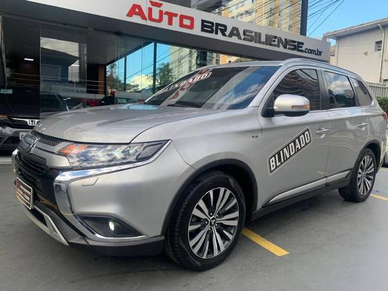 MITSUBISHI OUTLANDER 3.0 MIVEC V6 GASOLINA HPE-S AWD AUTOMÁTICO